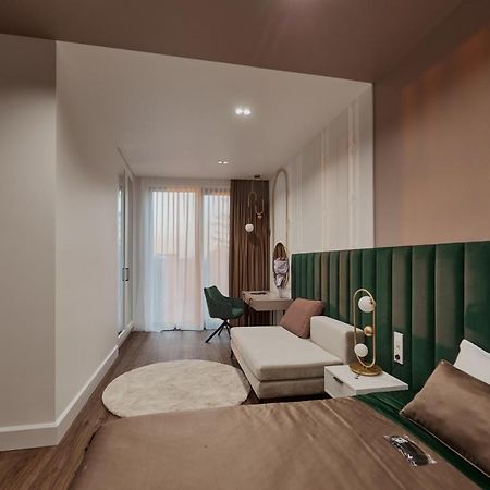 Kostjukowski Apartments Avalon Lvov Exteriér fotografie