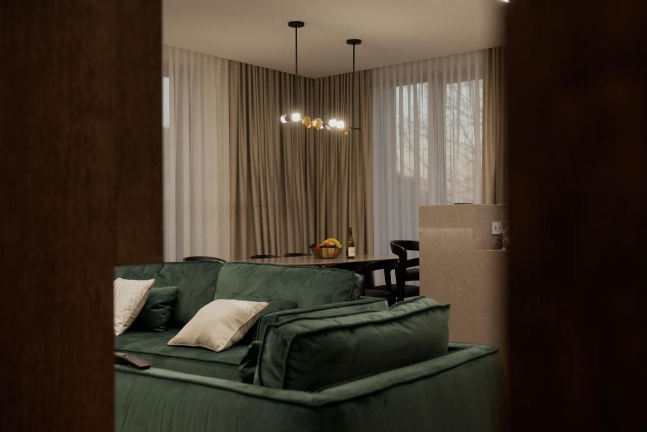 Kostjukowski Apartments Avalon Lvov Exteriér fotografie